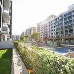 3Bhk Apartment Located In Azizi Riviera