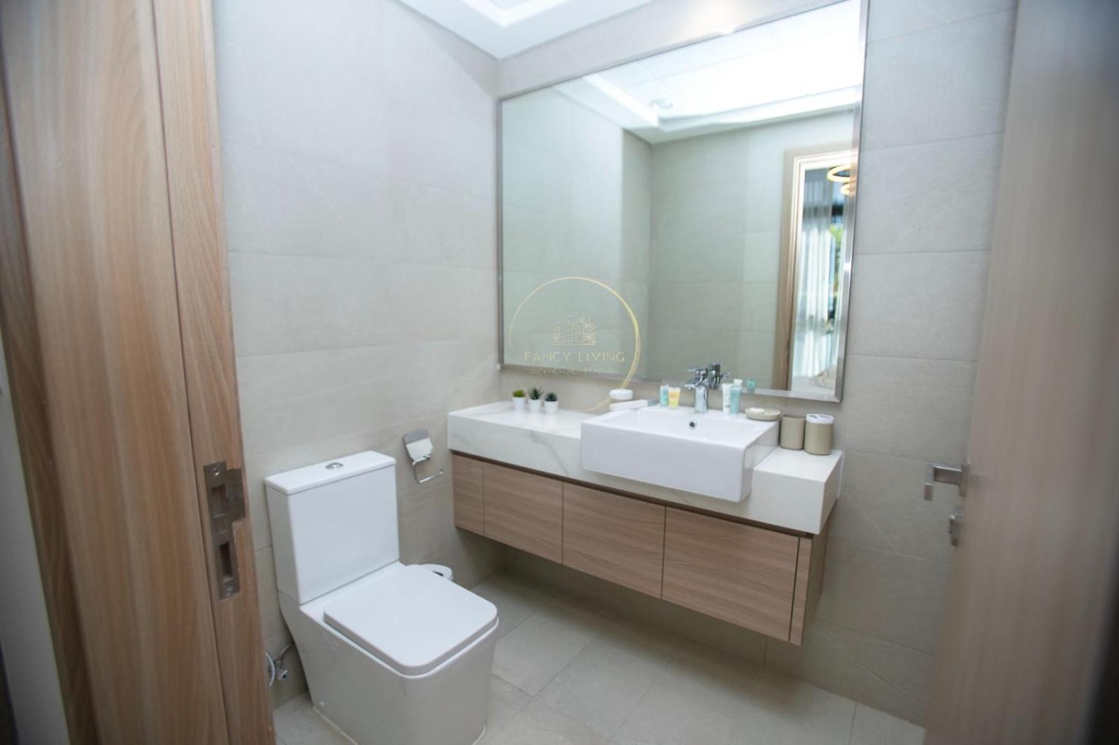 3bhk Located In Azizi Riviera
