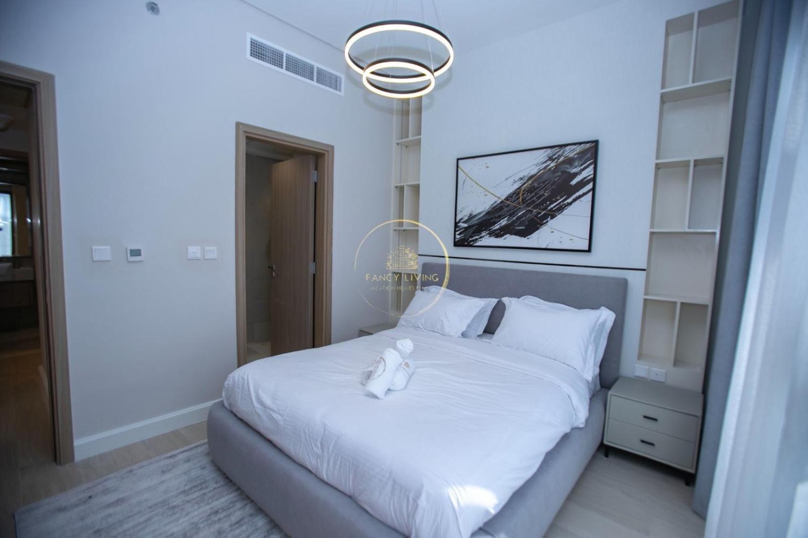 Apartment 3bhk Located In Azizi Riviera