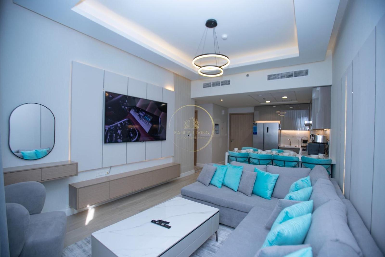Apartment 3bhk Located In Azizi Riviera Dubai
